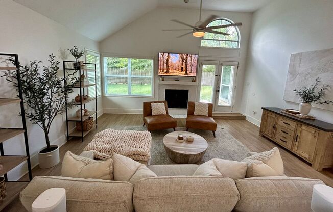 1303 Bayou Woods