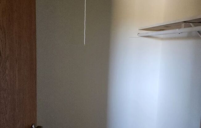 3 beds, 1.5 baths, 1,100 sqft, $1,500, Unit 3263A