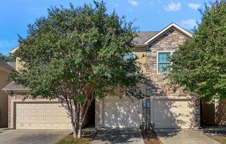 3 Bedroom 2.5  Bath Town Home In A Gated Community