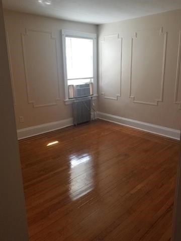327 Jackson St