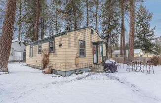 Charming Finch Arboretum Home