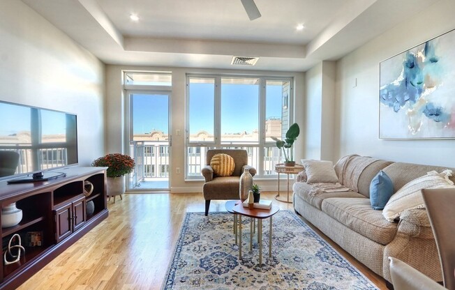 1 bed, 1 bath, 785 sqft, $2,800, Unit 805