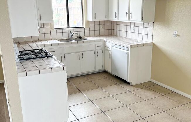 1 bed, 1 bath, 950 sqft, $1,787.5, Unit 9