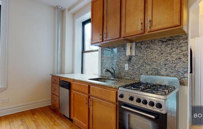 1 bed, 1 bath, $4,100, Unit 53