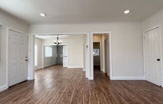 2 beds, 1 bath, 1,000 sqft, $2,695, Unit 2243