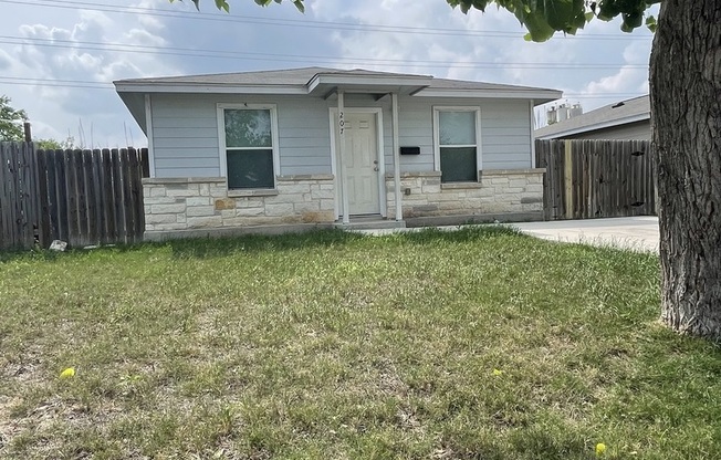207 CARRANZA ST
