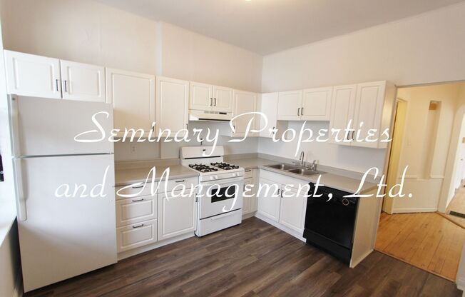 2 beds, 1 bath, $1,750, Unit 3352_1FF