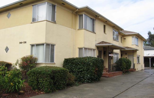340-350 Callan Ave