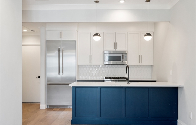 142 PLEASANT ST