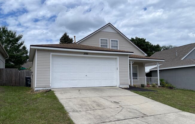 Charming Craftsman-Style 3-Bedroom Home in Gated Community!