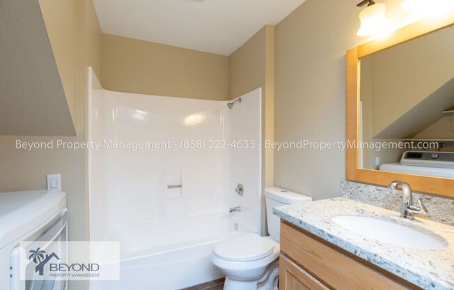 3 beds, 2 baths, $3,288, Unit APARTMENT 1H