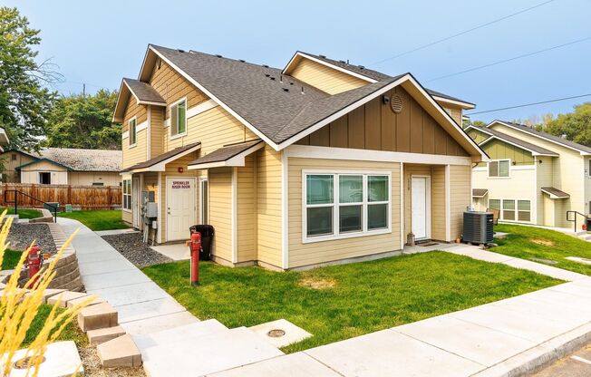 Highlands Townhomes
