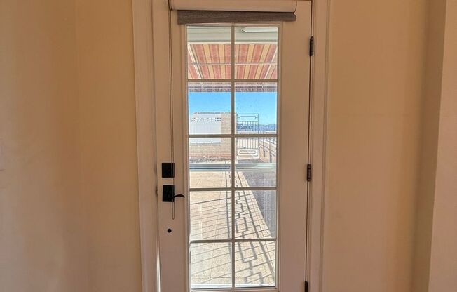 1 bed, 1 bath, 803 sqft, $2,450, Unit Royal York 1106