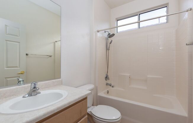 2 beds, 2 baths, $1,750