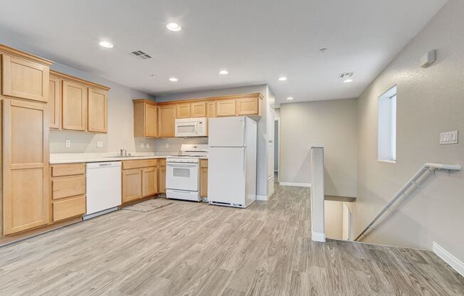 3 beds, 2 baths, 1,144 sqft, $1,955.5, Unit 452 Hunter Dr Unit 1