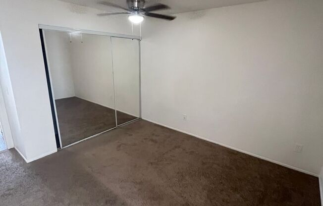 2 beds, 1 bath, $2,250, Unit I