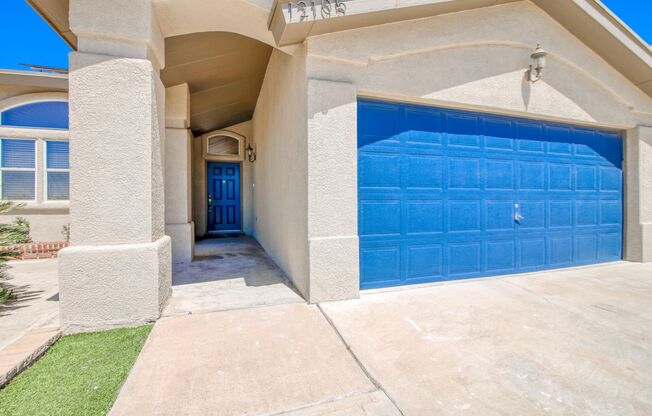 Beautiful  completely remodeled Home 3 bed-2.5 bath in desirable east El Paso