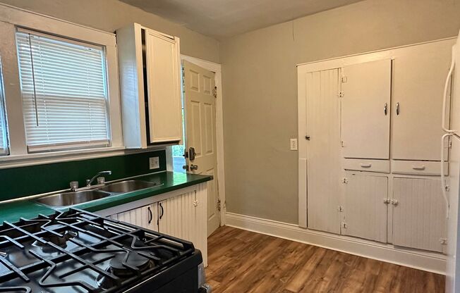 1 bed, 1 bath, 672 sqft, $795, Unit #2