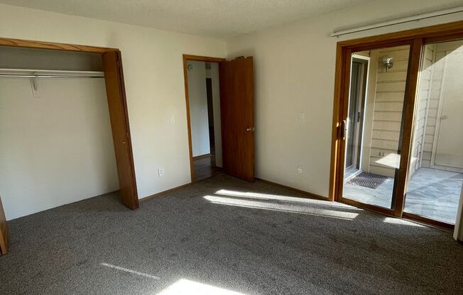 2 beds, 2 baths, $2,495, Unit UNIT 108