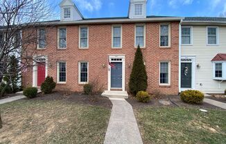 447 Delancey Court, Mechanicsburg, PA 17055