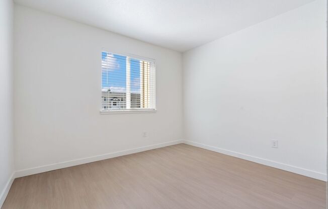 2 beds, 1 bath, 800 sqft, $1,745, Unit 103A