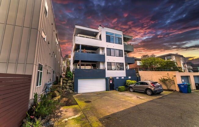 1 bed, 1 bath, $2,195, Unit 101