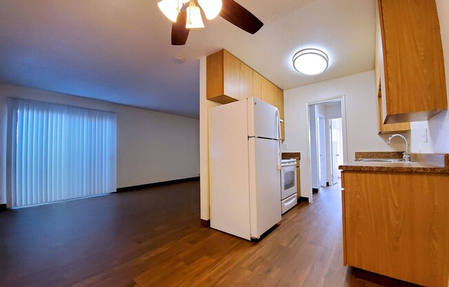 1 bed, 1 bath, $1,725, Unit 20