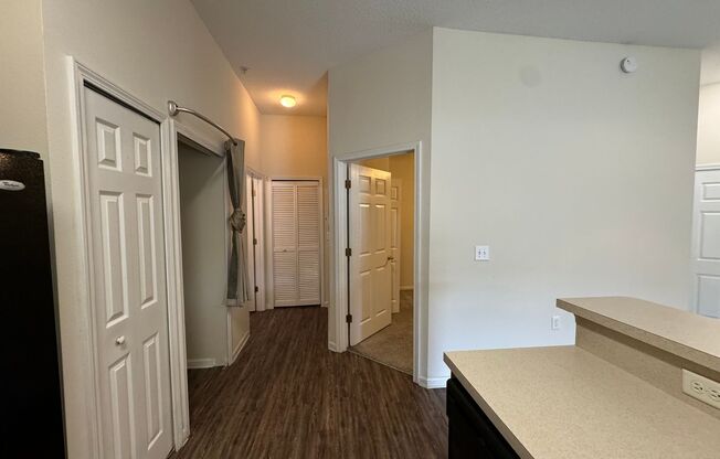 Move In Special! 1/2 Off 1st Months Rent Timber Run Downstairs Condo!