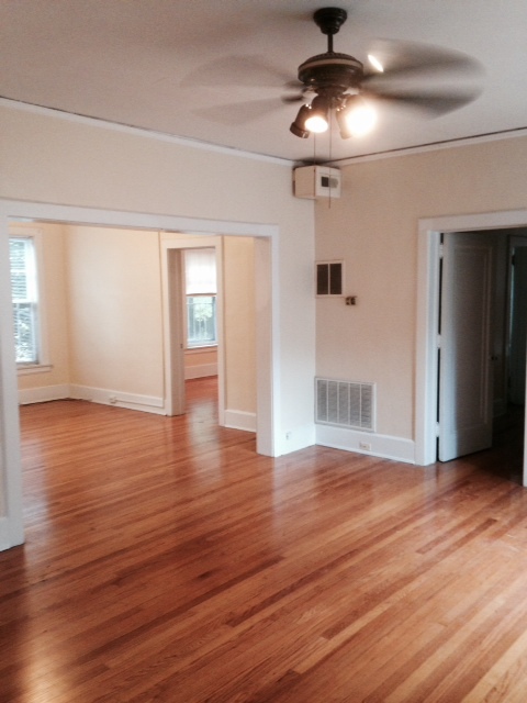 2 beds, 1 bath, $1,395, Unit Apt 12