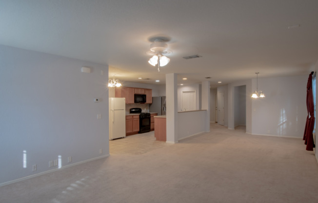 3 beds, 2 baths, $1,725