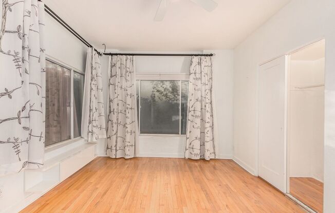 2 beds, 1 bath, 1,312 sqft, $2,495, Unit 729