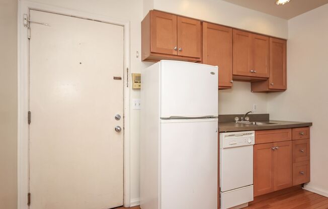 1 bed, 1 bath, 383 sqft, $1,699, Unit 1309-3