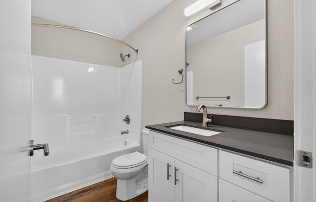 2 beds, 2 baths, 1,005 sqft, $2,995, Unit 602