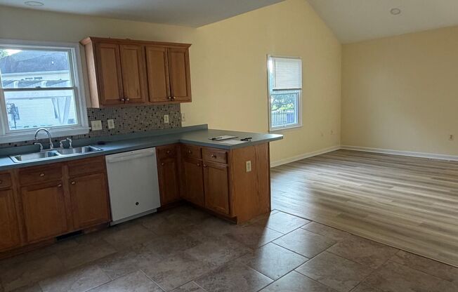 Single Story home in Overbrook Shores