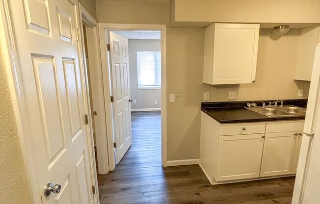 1 bed, 1 bath, 585 sqft, $738, Unit 1301 - A33