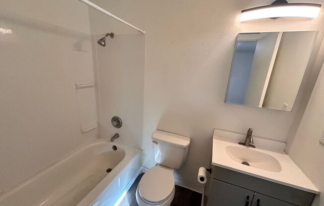 1 bed, 1 bath, 600 sqft, $895, Unit 622