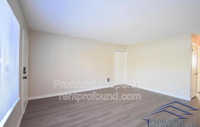 702 NE 99 AVE