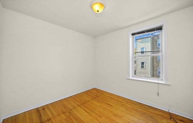 1 bed, 1 bath, 643 sqft, $1,650, Unit 3038-3