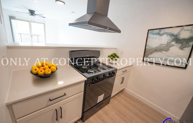 1 bed, 1 bath, 599 sqft, $1,275, Unit 09