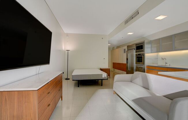 Studio, 1 bath, $2,180, Unit # 1909