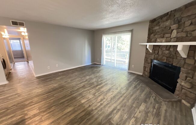 3 beds, 2 baths, $1,995, Unit # 101