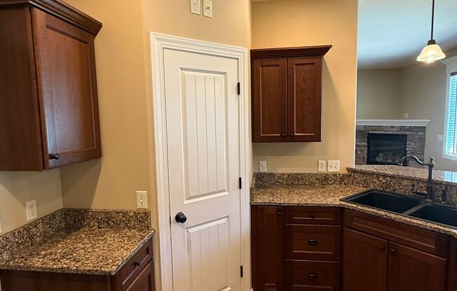 3 Bedroom House in Copper Ridge Subdivison