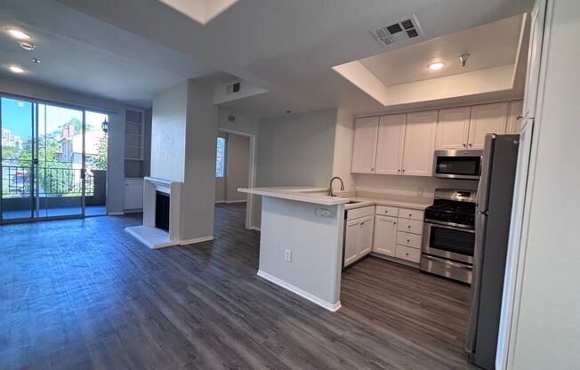 2 beds, 2 baths, 1,150 sqft, $3,498, Unit 217