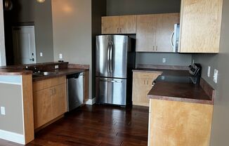 1 bed, 1 bath, 665 sqft, $1,475, Unit 601