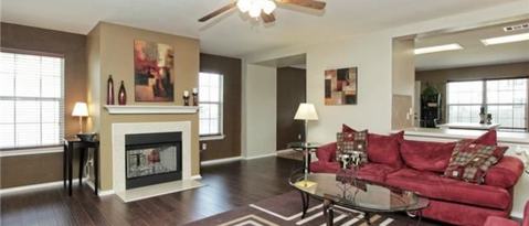 1008 APOLLO CIR 