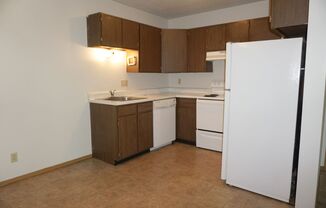 2 beds, 1 bath, 800 sqft, $900, Unit 18
