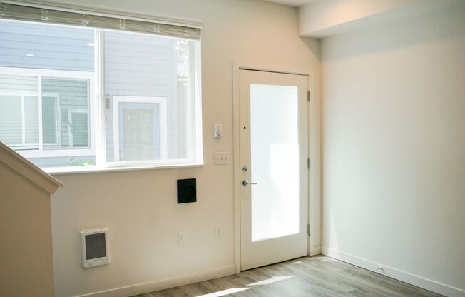 Modern & Sleek One-Bedroom Townhouse Ready Early December!