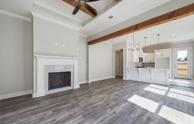 Rental in Couret Farms!