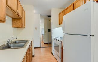 2017 Pillsbury Apartments