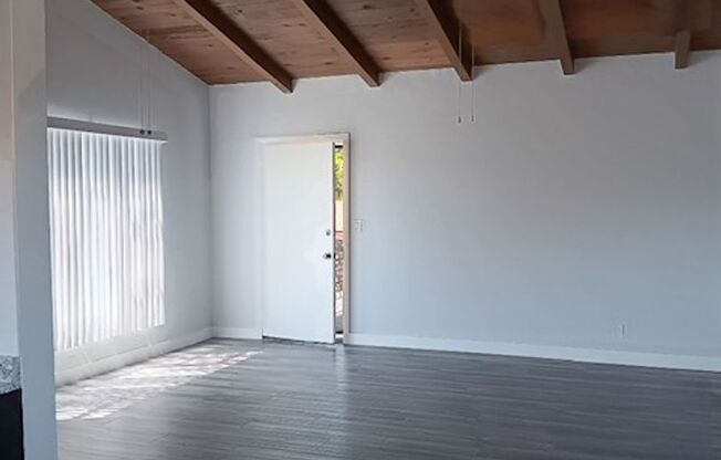 6346 Middleton LLC